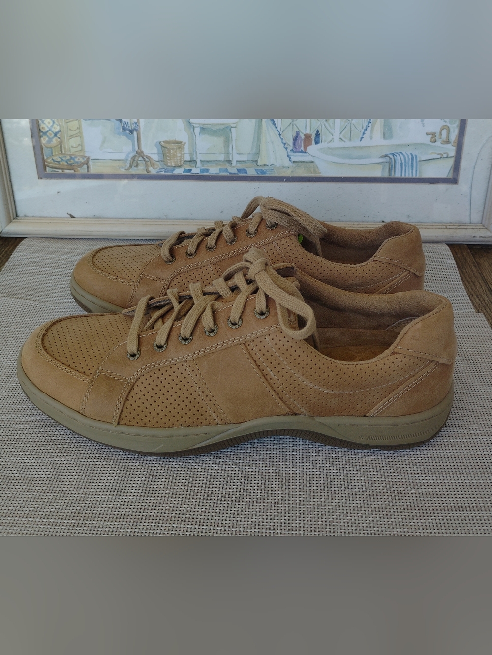 G.H.Bass &Co. "Bass-Knight" Beige Leather Perforated Casual Shoes. Size 10.5M